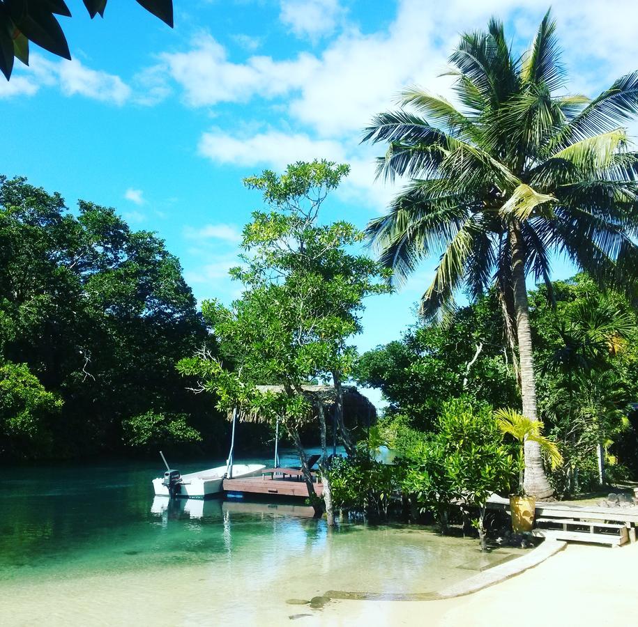 Salt Lake Lodge Savusavu Exterior photo